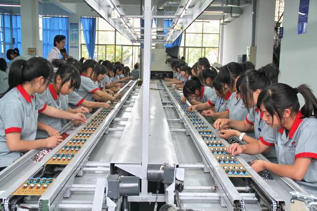 上虞区职业教育中心 打造“学在上虞”品牌教育咨询服务新标杆